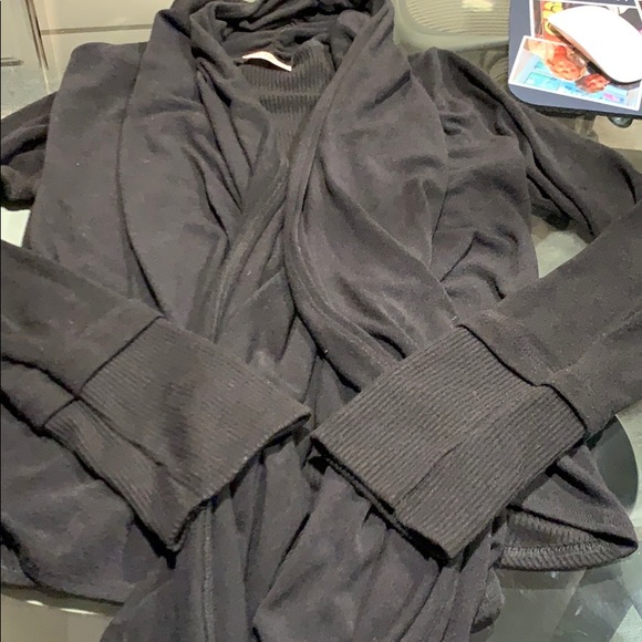 Black cardigan - Picture 2 of 5